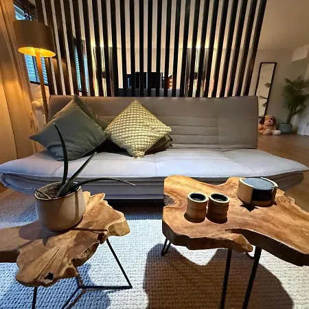 Luxe Family Retreat Kwatera prywatna *