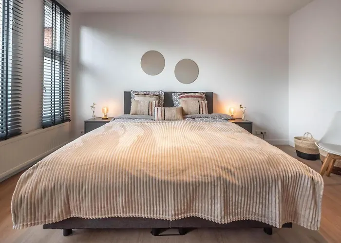 Luxe Family Retreat Проживание в семье Амстердам