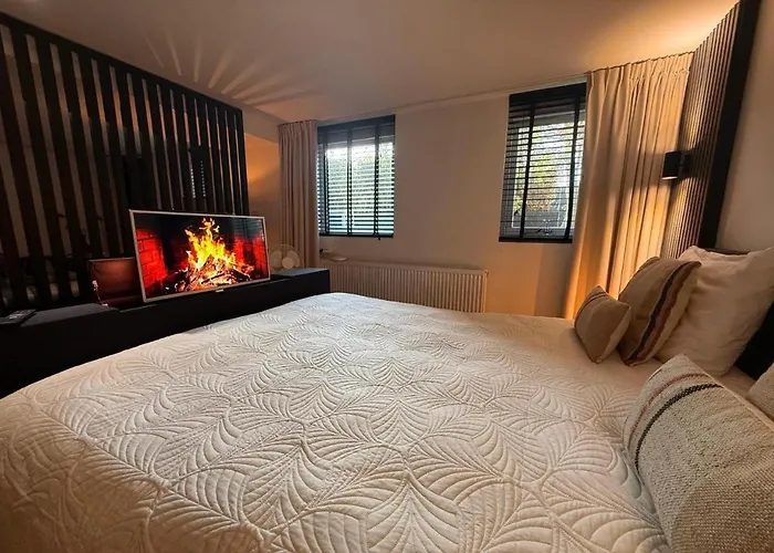 Luxe Family Retreat Homestay Amsterdam